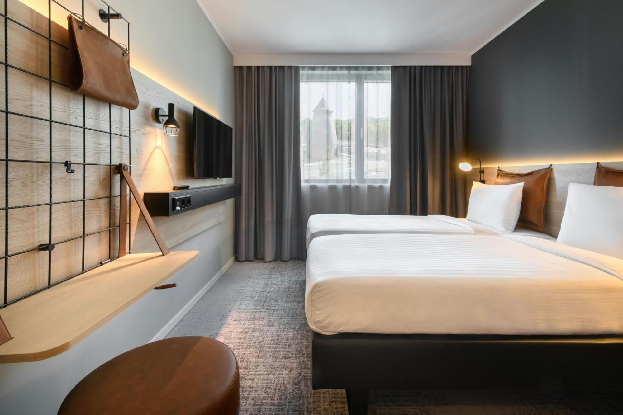 Moxy Stuttgart Feuerbach Hotel Buitenkant foto