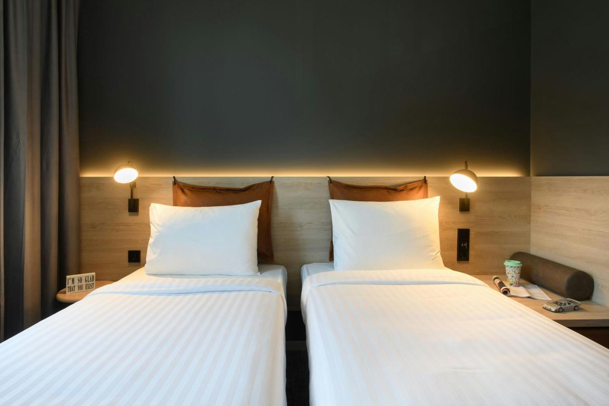 Moxy Stuttgart Feuerbach Hotel Buitenkant foto